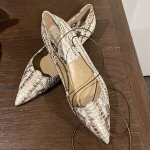 NWOB Michael KORS Collection Snakeskin Flats, 37.5 (US 7.5)